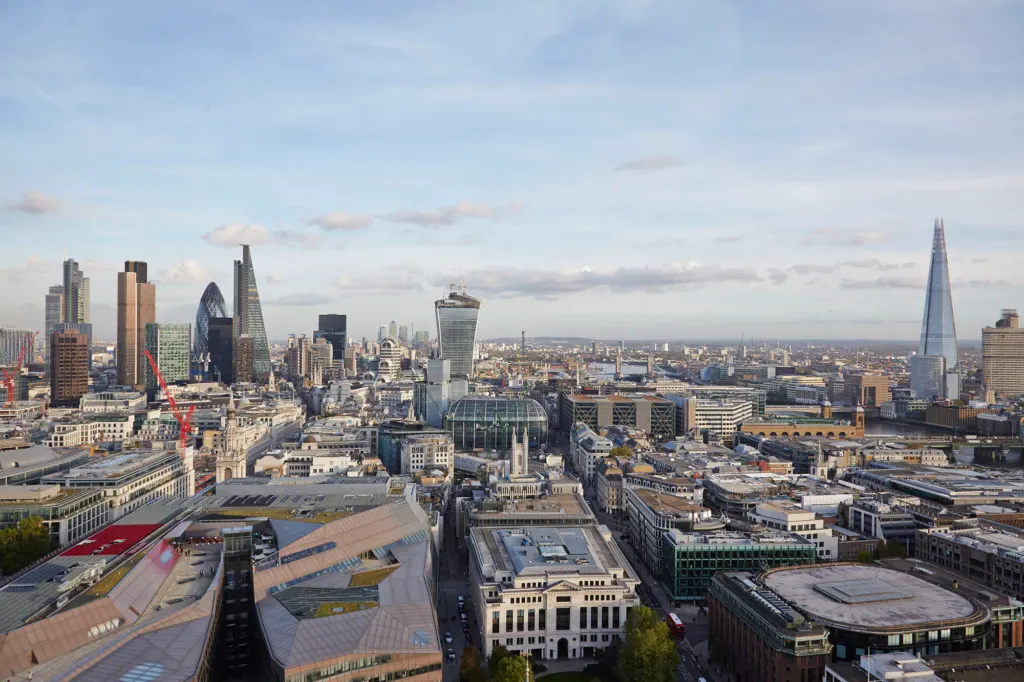 London Landscapes — architecture and landscape photograph in London, UK, frame 10 of 28.